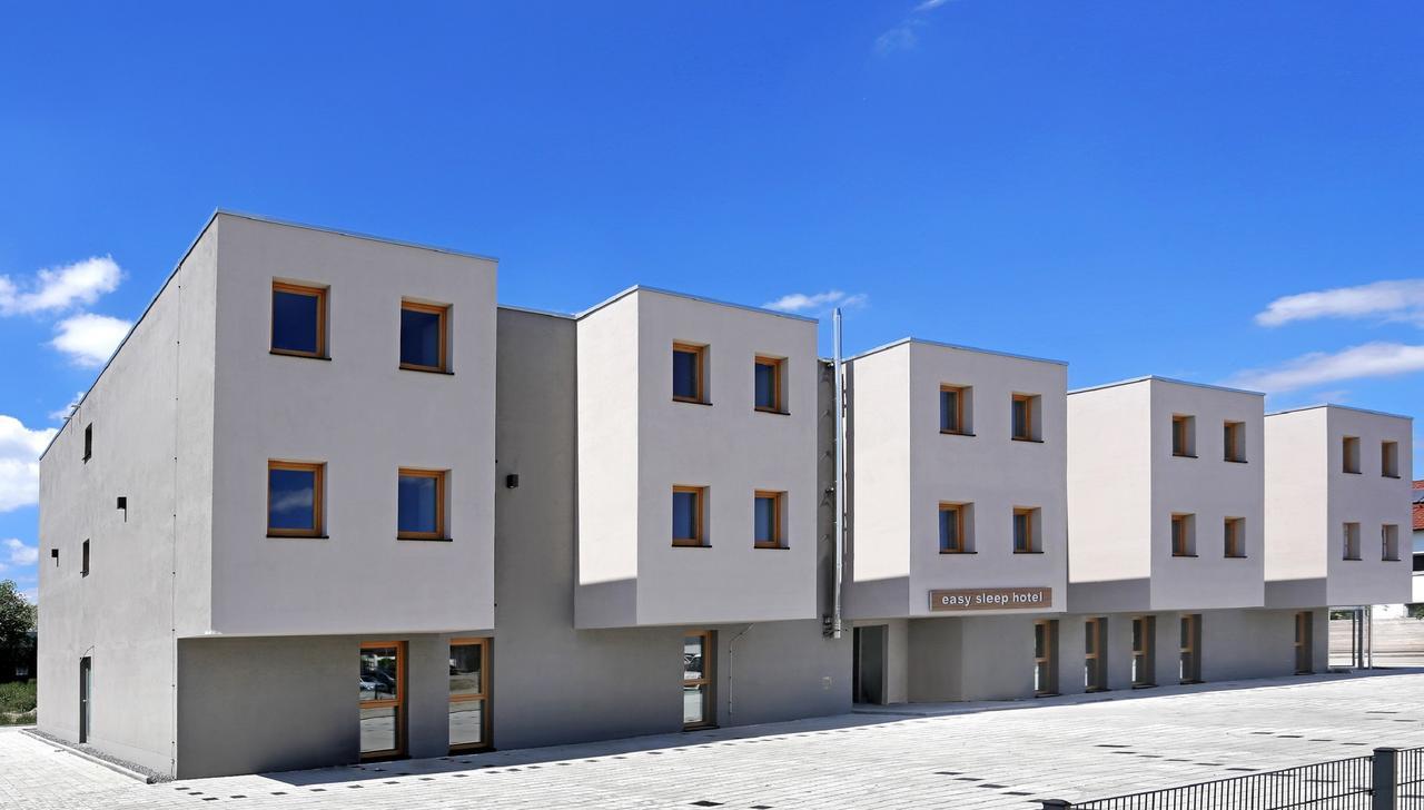 Easy Sleep Apartmenthotel Ergolding Extérieur photo